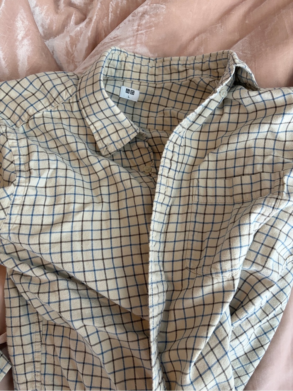 UNIQLO Men's Beige Check Button-Up Shirt